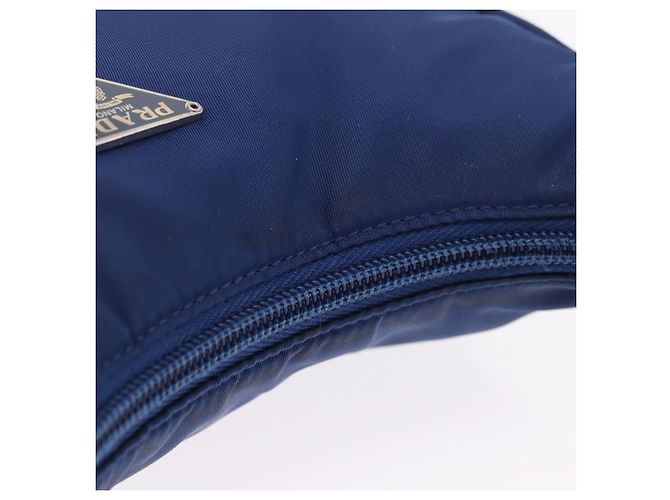 PRADA Bolso Pouch de Mano Nylon Azul Plata - vista 7