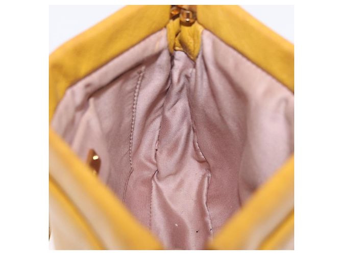 Miu Miu Madras Shoulder Bag Leather Yellow Gold - vue 22