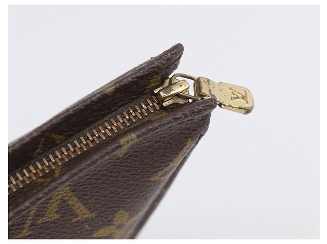 LOUIS VUITTON Monogram Poche Toilette 26 Pouch M47542 LV - vista 9