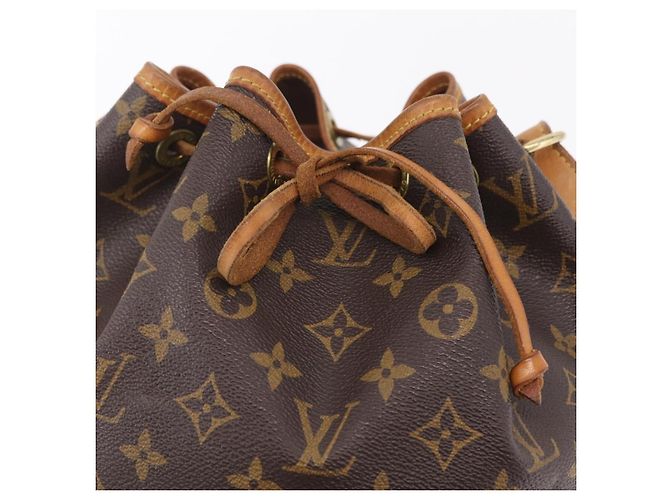LOUIS VUITTON Monogram Petit Noe Shoulder Bag M42226 LV - vista 21
