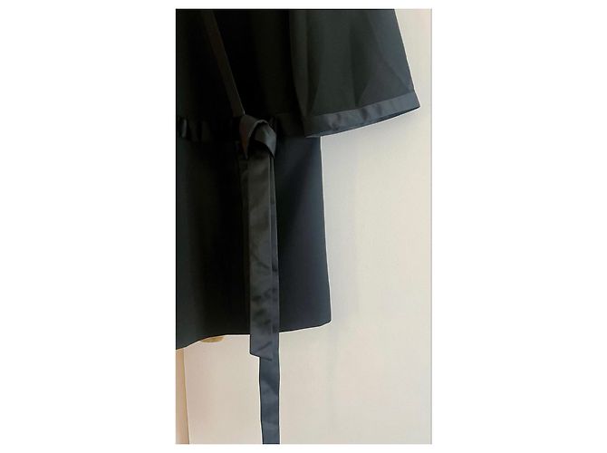Vanessa Seward schwarzes Kleid - Ansicht 3