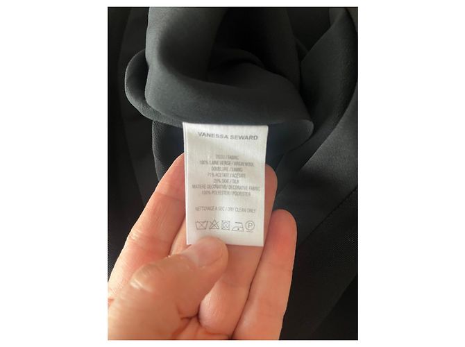 Vanessa Seward schwarzes Kleid - Ansicht 7