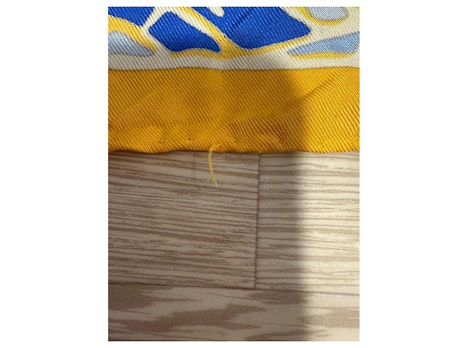 Hermès Mehrfarbiges Seidentuch - Ansicht 8
