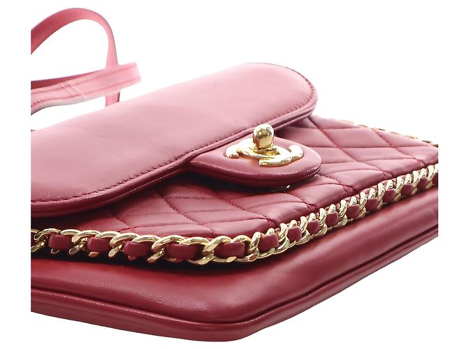 Chanel Red Small Quilted Lambskin CC Unchained Flap - vista 11