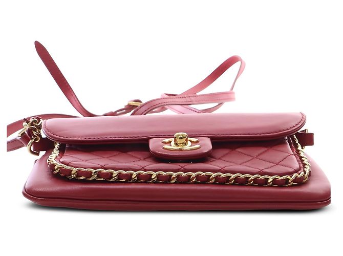 Chanel Red Small Quilted Lambskin CC Unchained Flap - vista 3