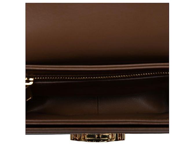 Céline Celine Borsa a Tracolla Triomphe Teen in Pelle di Vitello Lucida Marrone - vista 4