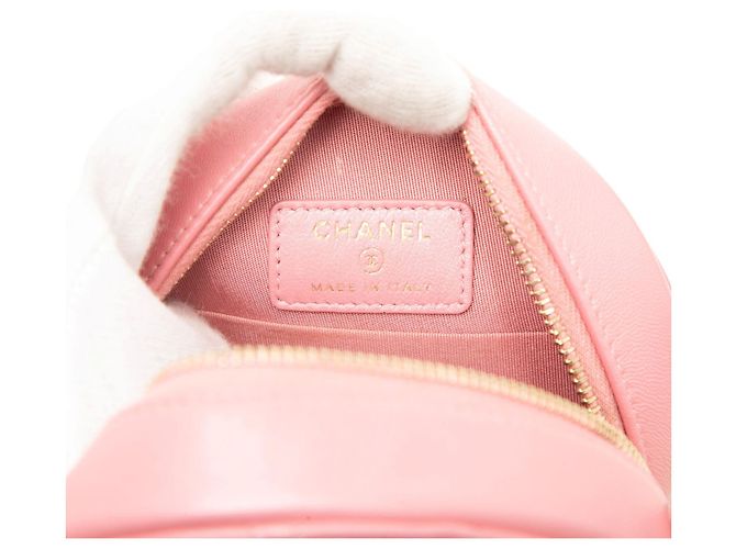 Chanel runde Clutch aus rosa gestepptem Lammleder mit Perlen und Kette - Ansicht 5