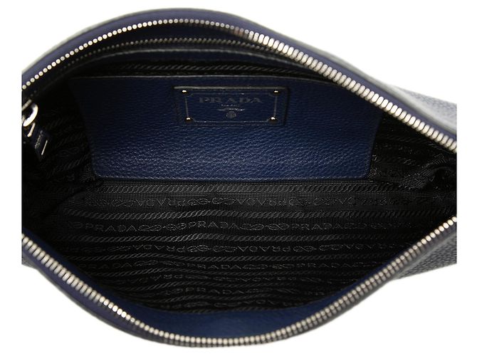 Clutch Prada Blue Vitello Daino - vista 4