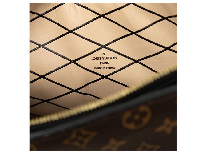 Louis Vuitton Brown Monogram Reverse Trunk Clutch - vista 5