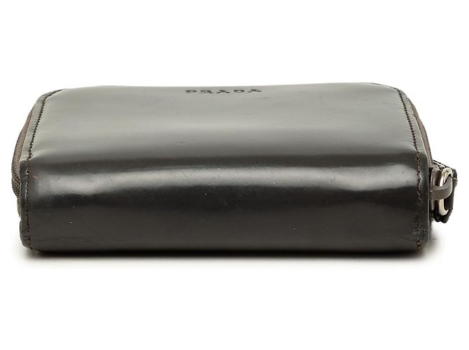 Portafoglio compatto con zip Prada in pelle di vitello marrone - vista 3