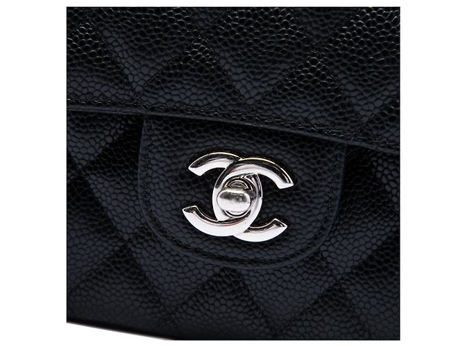 Chanel Black Medium Classic Caviar Double Flap - vista 5