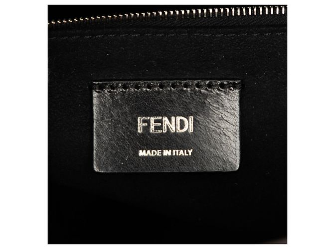 Bolsa Messenger Baguette Fendi em couro vermelho tamanho Medium - vista 5