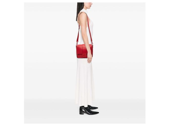 Bolsa Messenger Baguette Fendi em couro vermelho tamanho Medium - vista 6