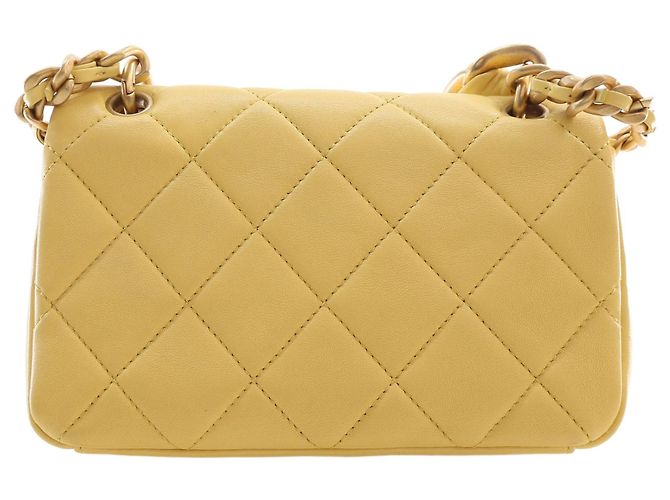 Chanel Yellow Small Quilted Lambskin Chain More Flap - vista 2