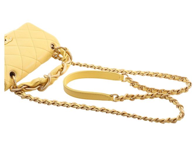 Chanel Yellow Small Quilted Lambskin Chain More Flap - vista 7