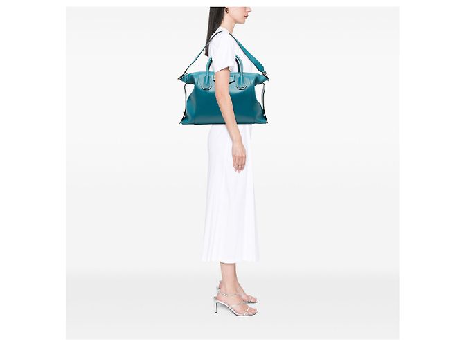 Borsa Antigona Soft Givenchy Blue Medium in pelle di vitello - vista 5