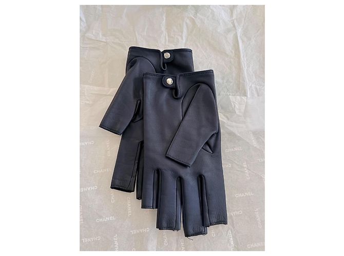 Chanel Guanti senza dita in pelle e tweed - vista 7