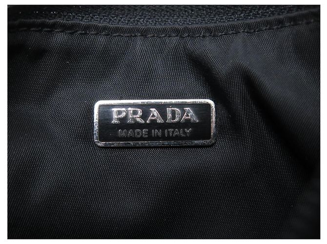 BORSA A MANO PRADA RE-EDITION 2000 1NE515RDH0 TELESCOPIO NYLON NERO MINI HOBO BAG - vista 10
