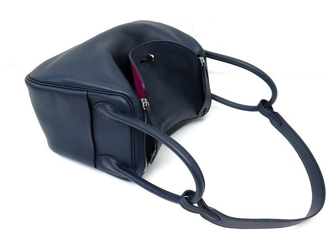 Hermès NUOVO BORSA HERMES LINDY 26 PM PELLE SWIFT BLEU ANCRE DARK BLUE - vista 6