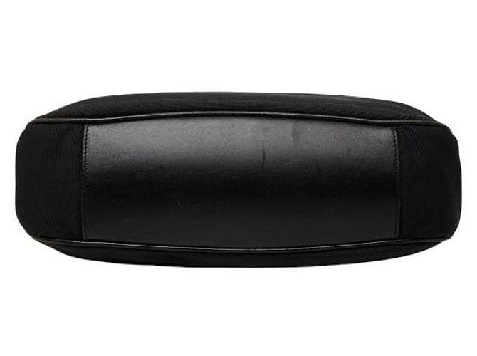 Borsa Gucci Bamboo in nylon nero - vista 3