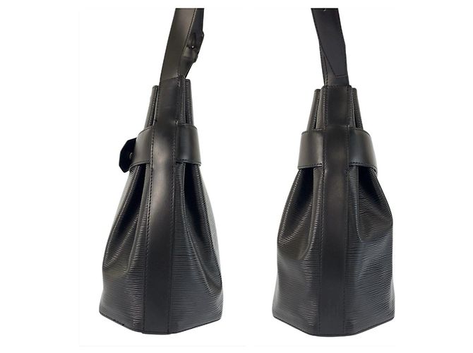 Louis Vuitton Sac Depaule PM Epi Leather Shoulder Bag - vista 8