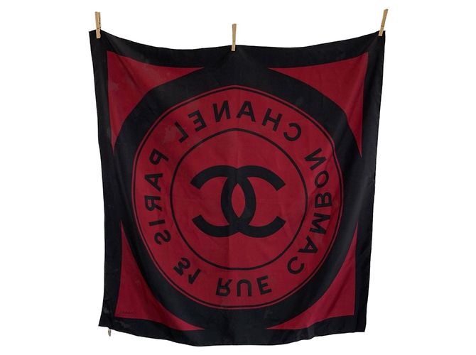 Pañuelo de seda Chanel 31 RUE CAMBON Coco Mark - vista 2