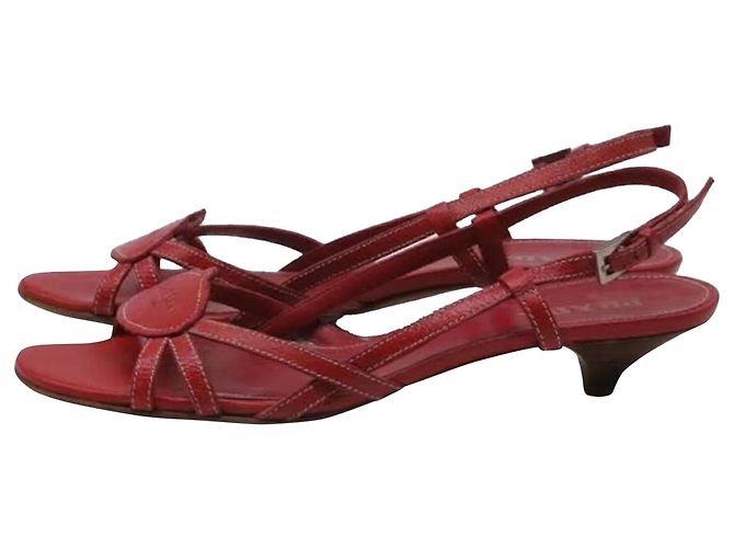 Sandali slingback con tacco kitten Prada in pelle burgundy - vista 5