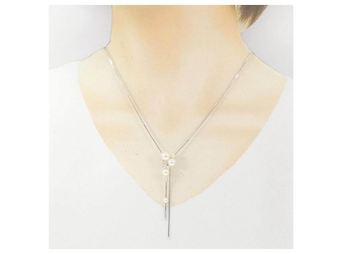 Collana Tasaki in oro bianco Au750 con perle Akoya e diamanti - vista 6