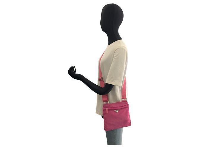Prada Tessuto Nylon Schultertasche - Ansicht 7
