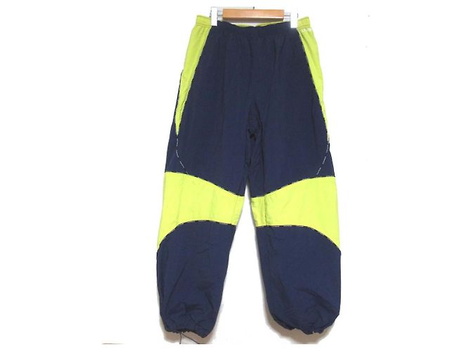 Set Giacca con Cappuccio e Pantaloni in Nylon Supreme - vista 12