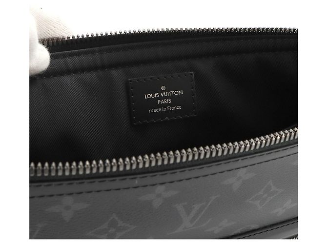 Bolso de hombro Louis Vuitton Odysse PM Monogram Eclipse - vista 7