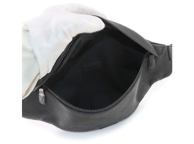Louis Vuitton Discovery Bumbag PM - vista 7