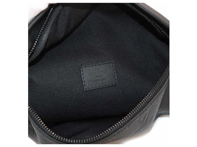 Louis Vuitton Discovery Bumbag PM - vista 8