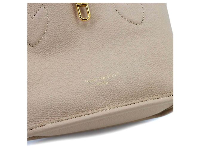 Sac à main Louis Vuitton Neverfull Inside Out BB Monogram - vue 9