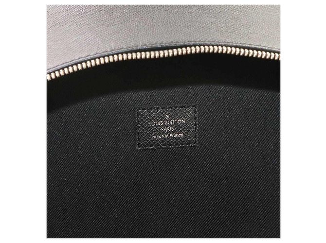 Zaino Louis Vuitton Taiga Alex - vista 6
