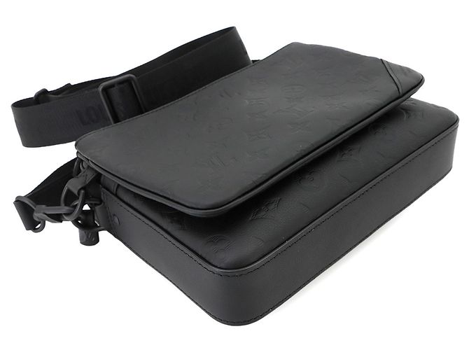 Bolsa de Ombro Trio Monogram Shadow Louis Vuitton - vista 5