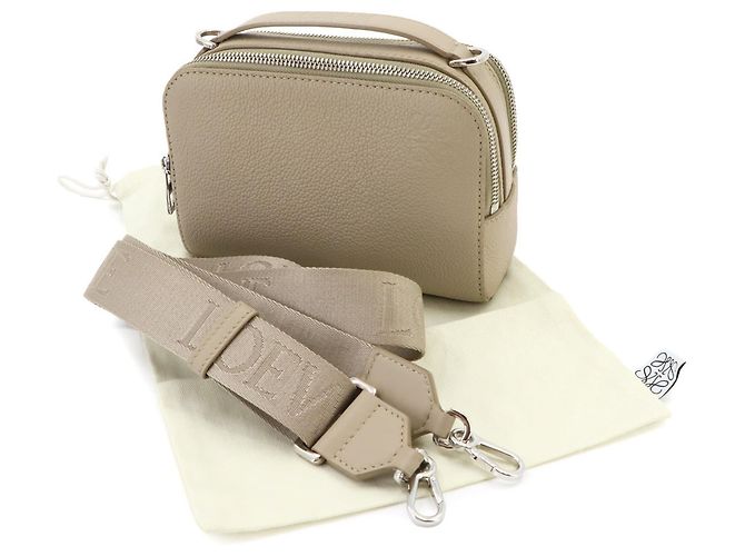 Loewe Mini Crossbody Camera Bag - Ansicht 2