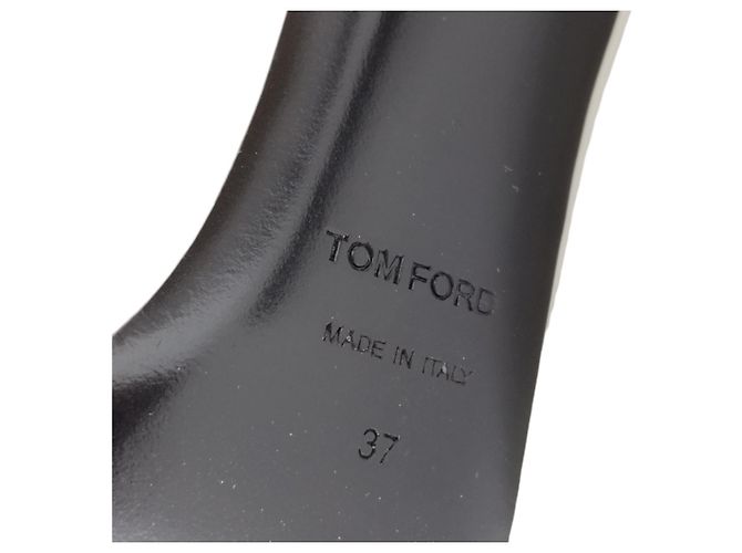 Tom Ford Décolleté in Pelle e Vernice Nero e Bianco - vista 4