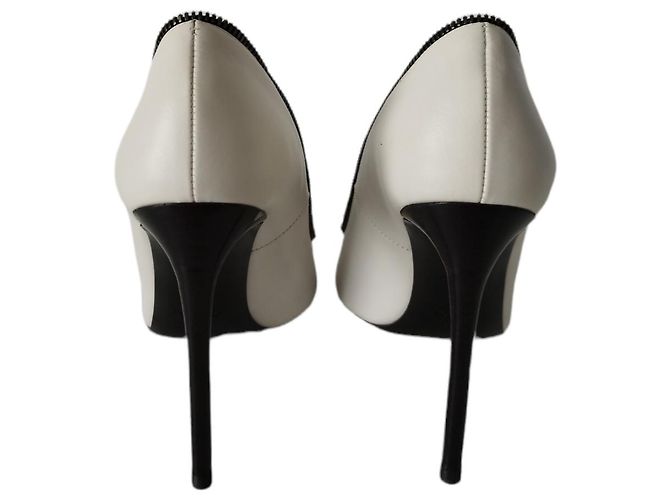 Tom Ford Zweifarbene Leder-Pumps Schwarz-Weiß - Ansicht 5