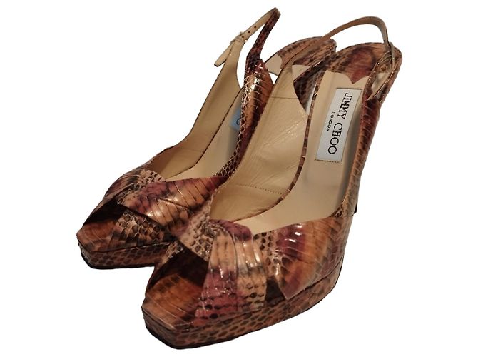 Scarpins Peep-Toe Jimmy Choo em Python Rosa Natural - vista 5