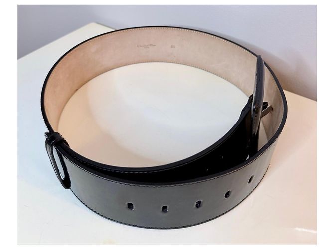 Dior Silhouette Belt by John Galliano
Black patent leather model - view 13
