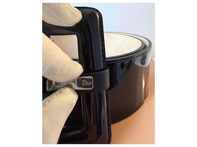 Dior Silhouette Belt by John Galliano
Black patent leather model - view 6