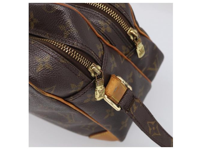 Borsa a tracolla Louis Vuitton Monogram Nile M45244 - vista 19