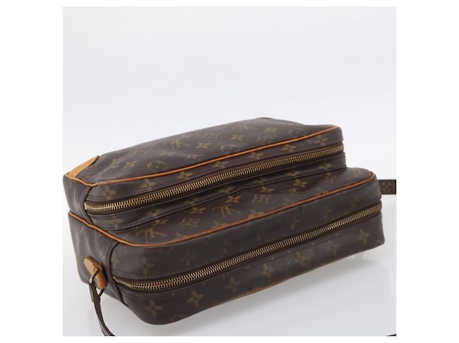 Borsa a tracolla Louis Vuitton Monogram Nile M45244 - vista 6