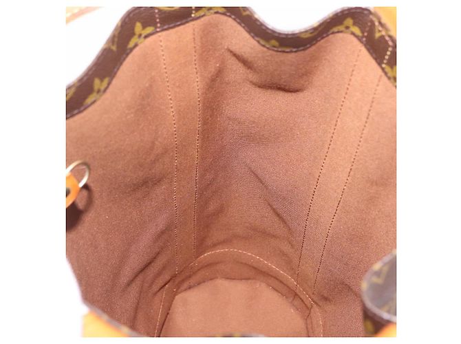 Louis Vuitton Monogram Randonnee PM Borsa a tracolla M42243 - vista 17
