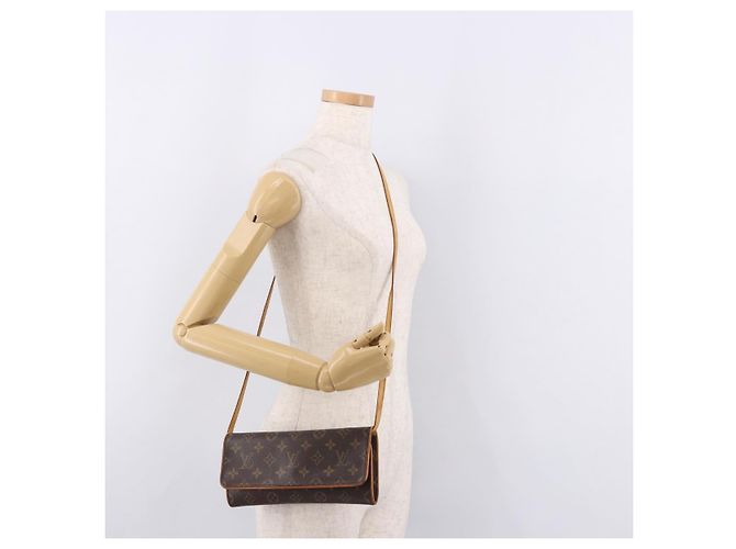 Louis Vuitton Monogram Pochette Twin GM Borsa a Spalla M51852 - vista 20