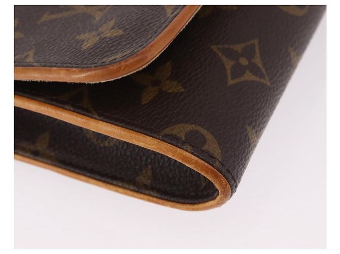 Louis Vuitton Monogram Pochette Twin GM Borsa a Spalla M51852 - vista 9