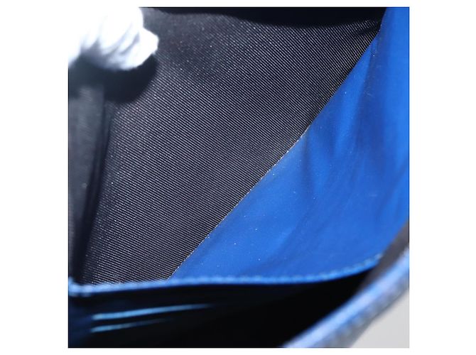 Louis Vuitton Taiga Pochette Voyage MM - Blu - vista 19