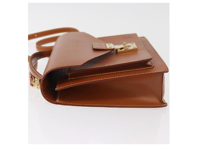 Louis Vuitton Epi Monceau 28 Borsa a mano Oro - vista 5