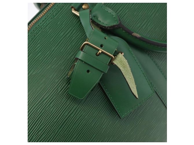 Louis Vuitton Epi Keepall 45 Sac de Voyage Vert - vue 18